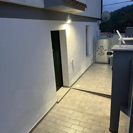 Domo Ageg Apartament Nuoro (Sardinia)